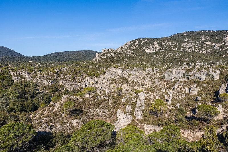 Cirque de Mourèze, gigantic dolomite chaos at the foot of Mont Liausson